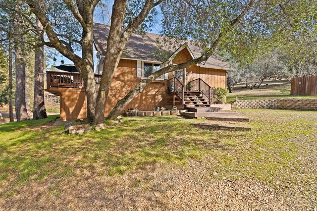 13161 Jackson Mill Dr, Groveland, CA 95321