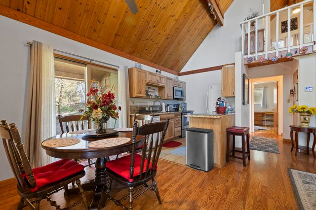 13161 Jackson Mill Dr, Groveland, CA 95321