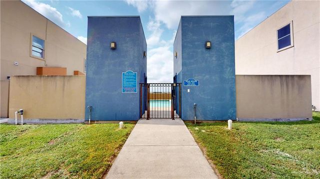 1208 E Camellia Avenue 2, Mcallen, TX 78501