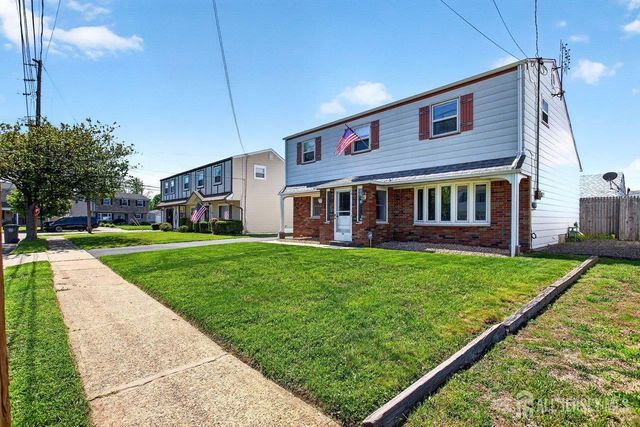 140 Camelot Drive, Port Reading, NJ 07064