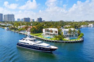 503 Palm Dr, Hallandale Beach, FL 33009