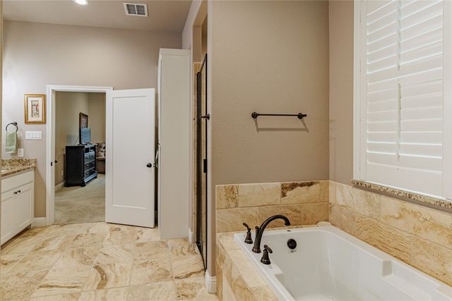 156 Windy Glen Drive, Decatur, TX 76234