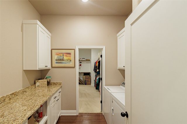 156 Windy Glen Drive, Decatur, TX 76234