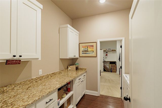 156 Windy Glen Drive, Decatur, TX 76234