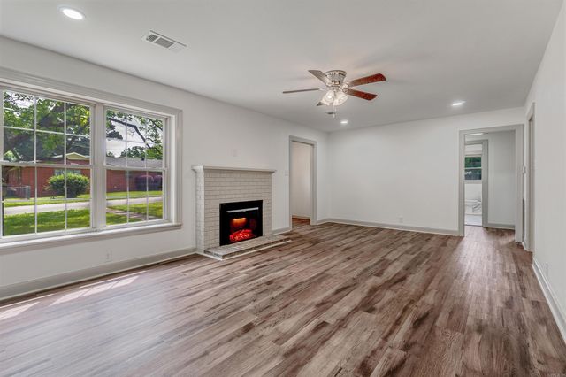 101 Roosevelt Circle, Morrilton, AR 72110