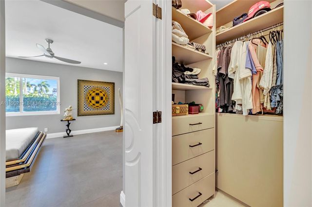 750 Harrison St, Hollywood, FL 33019