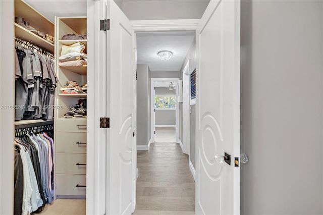 750 Harrison St, Hollywood, FL 33019