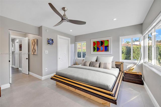 750 Harrison St, Hollywood, FL 33019