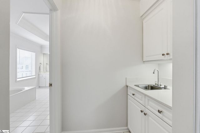 1 Treyburn Court, Greer, SC 29650