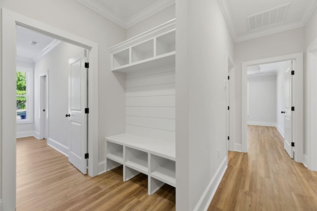 137 Rose Lake Dr., Conway, SC 29526