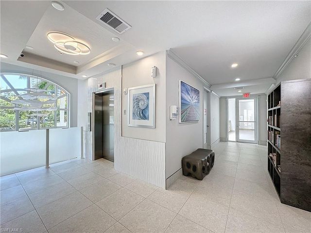 400 Flagship DR 501, Naples, FL 34108