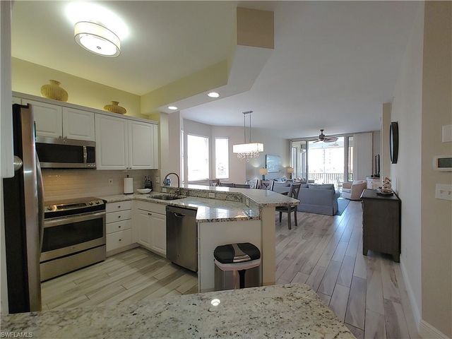 400 Flagship DR 501, Naples, FL 34108