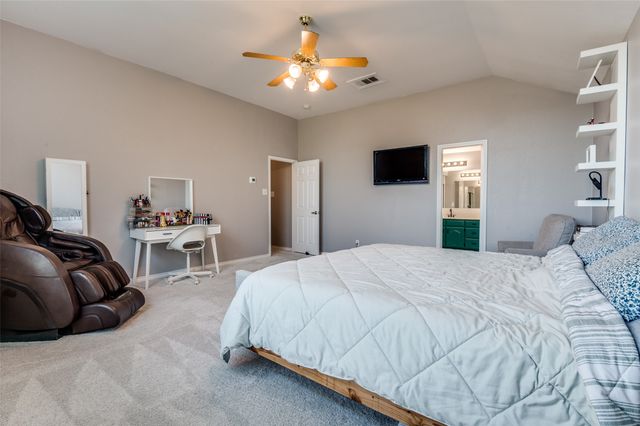 553 Wendy Lane, Desoto, TX 75115