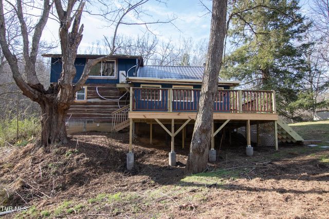 331 Bear Cage Road, Roan Mountain, TN 37687