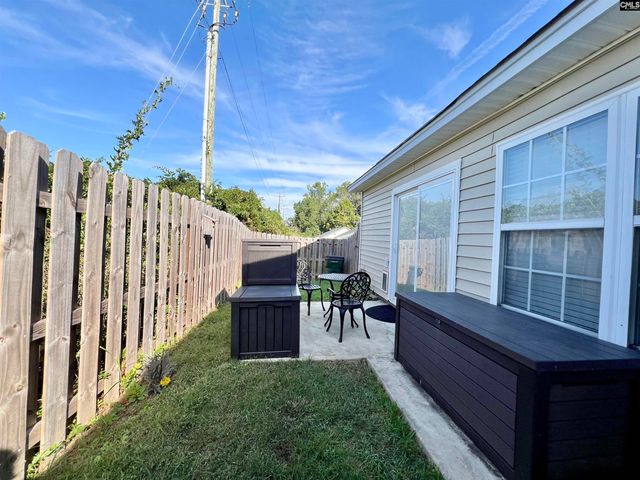 240 Saluda Woods Place, West Columbia, SC 29169