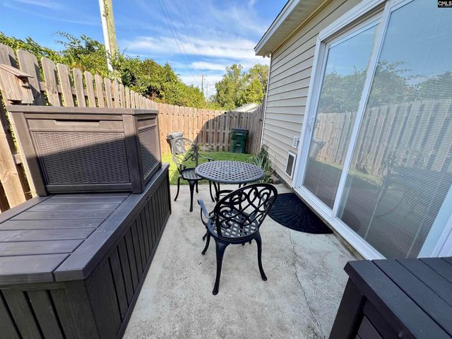 240 Saluda Woods Place, West Columbia, SC 29169