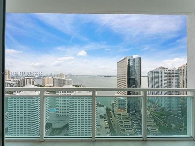 951 Brickell Ave 2808, Miami, FL 33131