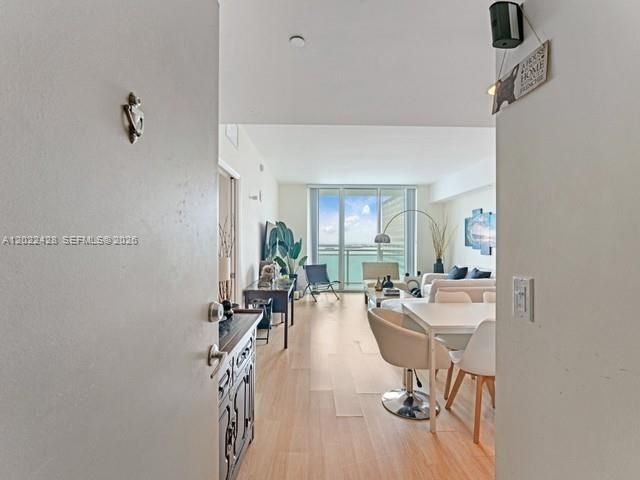 951 Brickell Ave 2808, Miami, FL 33131