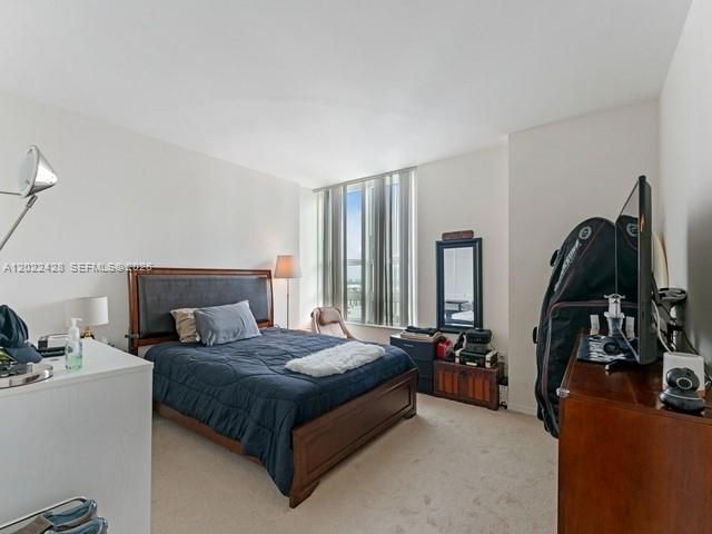 951 Brickell Ave 2808, Miami, FL 33131