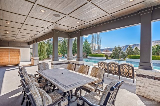 1695 Easy Street, Wenatchee, WA 98801