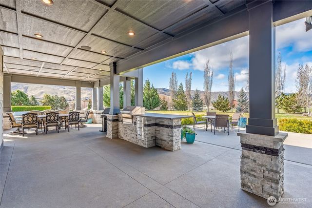 1695 Easy Street, Wenatchee, WA 98801