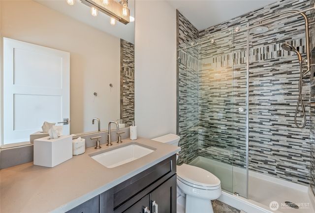 1695 Easy Street, Wenatchee, WA 98801