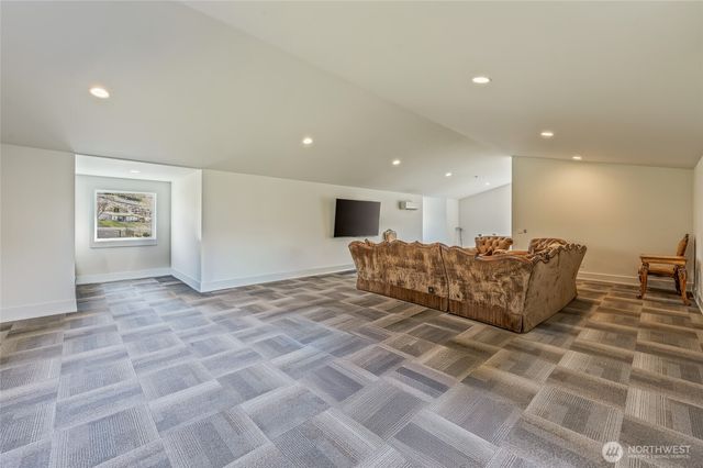 1695 Easy Street, Wenatchee, WA 98801