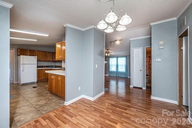 3825 Berry Creek Circle, Granite Falls, NC 28630
