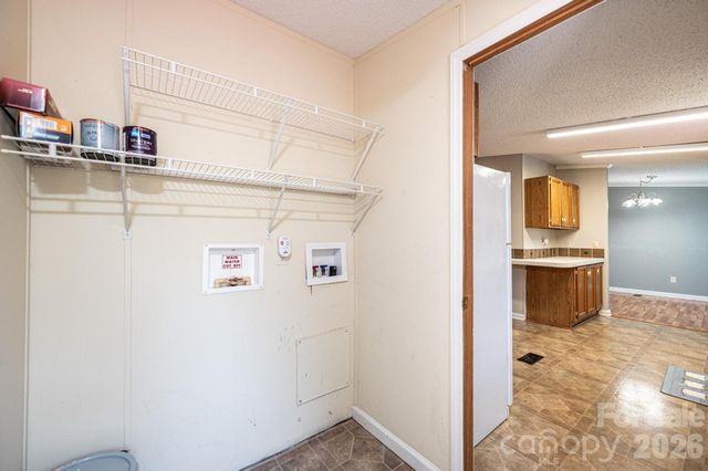 3825 Berry Creek Circle, Granite Falls, NC 28630