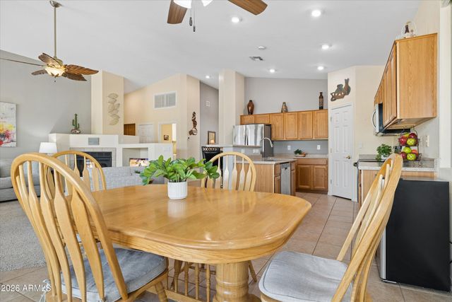 6409 S GINTY Drive, Gold Canyon, AZ 85118