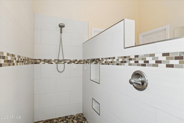 6409 S GINTY Drive, Gold Canyon, AZ 85118
