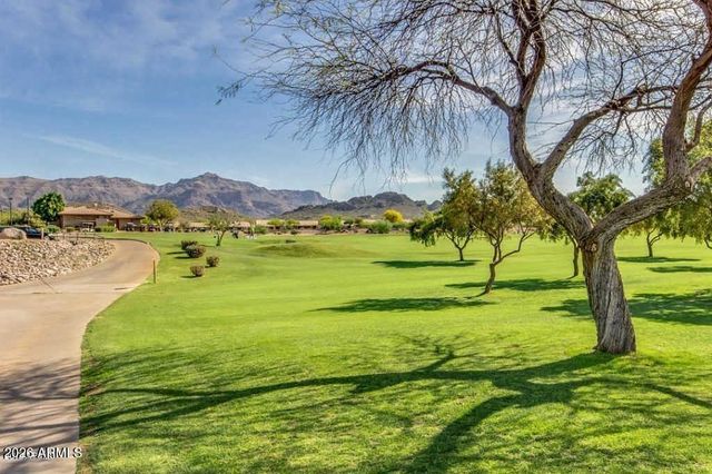 6409 S GINTY Drive, Gold Canyon, AZ 85118