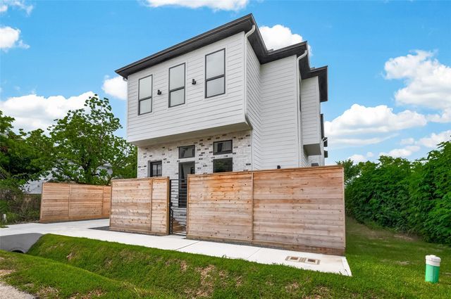 602 Jewett Street B, Houston, TX 77009