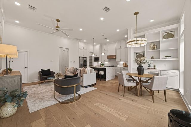 602 Jewett Street B, Houston, TX 77009