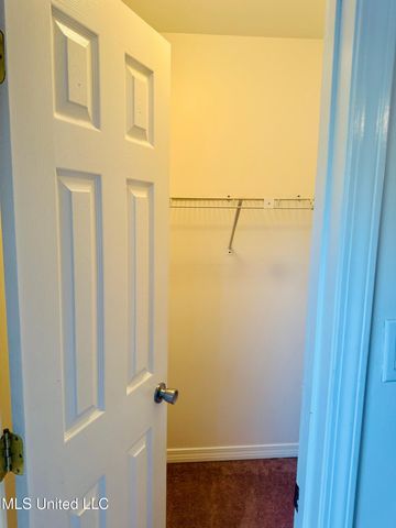 590 Royal Oak Drive, 1, Pass Christian, MS 39571