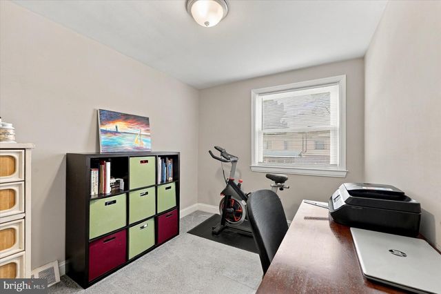 515 HAZEL AVE, Folsom, PA 19033