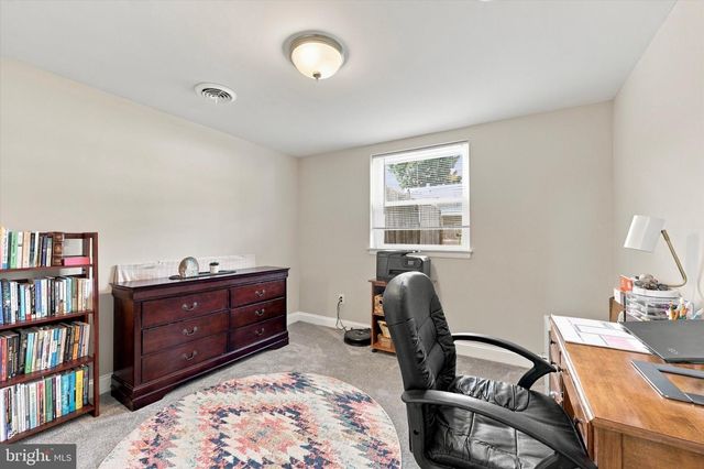 515 HAZEL AVE, Folsom, PA 19033