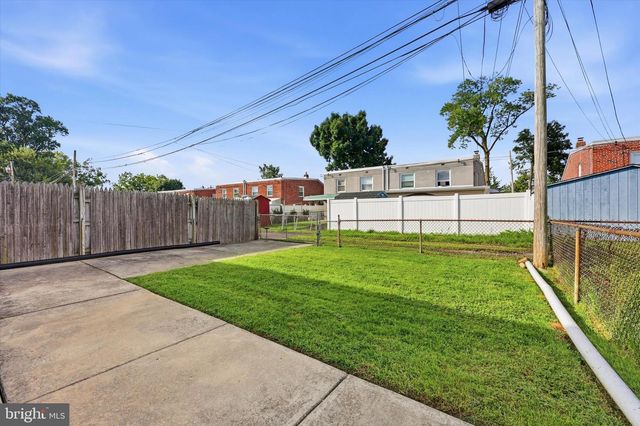 515 HAZEL AVE, Folsom, PA 19033