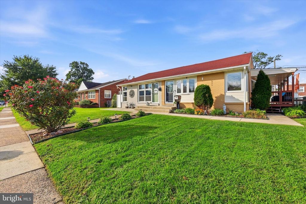 515 HAZEL AVE, Folsom, PA 19033 — photo 3
