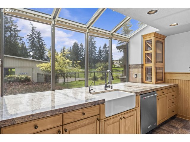 23411 Se BORGES Rd, Damascus, OR 97089