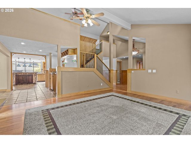 23411 Se BORGES Rd, Damascus, OR 97089