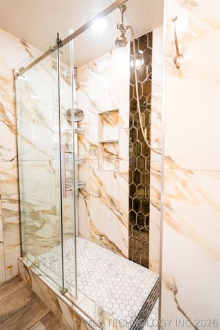 405 E D Street, Jenks, OK 74037