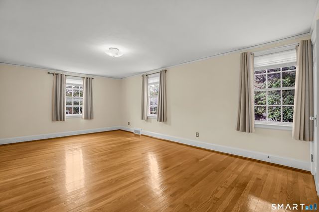 101 Ridgewood Road, West Hartford, CT 06107