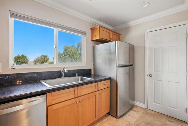 712 Buena Tierra Way 176, Oceanside, CA 92057