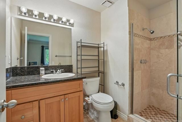 712 Buena Tierra Way 176, Oceanside, CA 92057