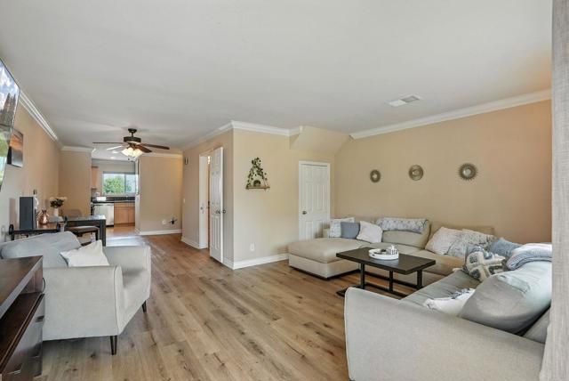 712 Buena Tierra Way 176, Oceanside, CA 92057