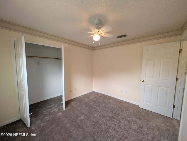 719 ANNE BONNEY Drive, Green Cove Springs, FL 32043