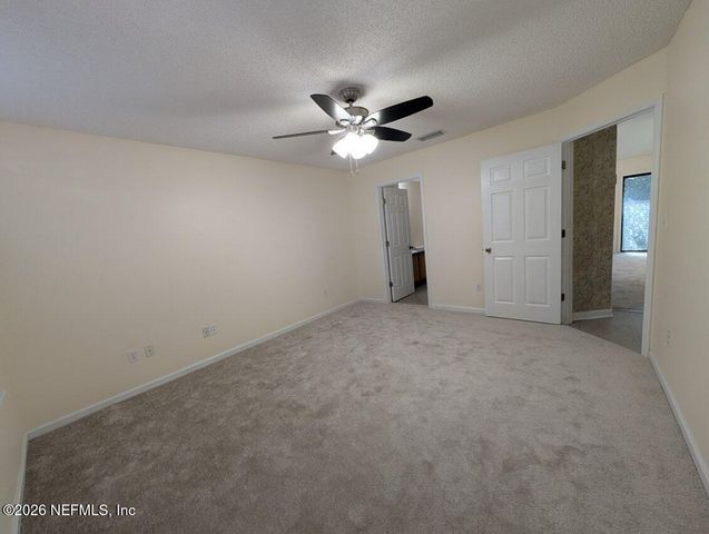 719 ANNE BONNEY Drive, Green Cove Springs, FL 32043