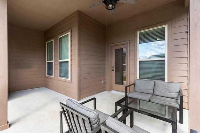 71 Sagamore Ridge Place, Tomball, TX 77389