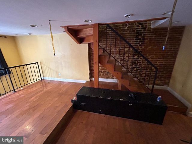 105 S SCHROEDER ST, Baltimore, MD 21223